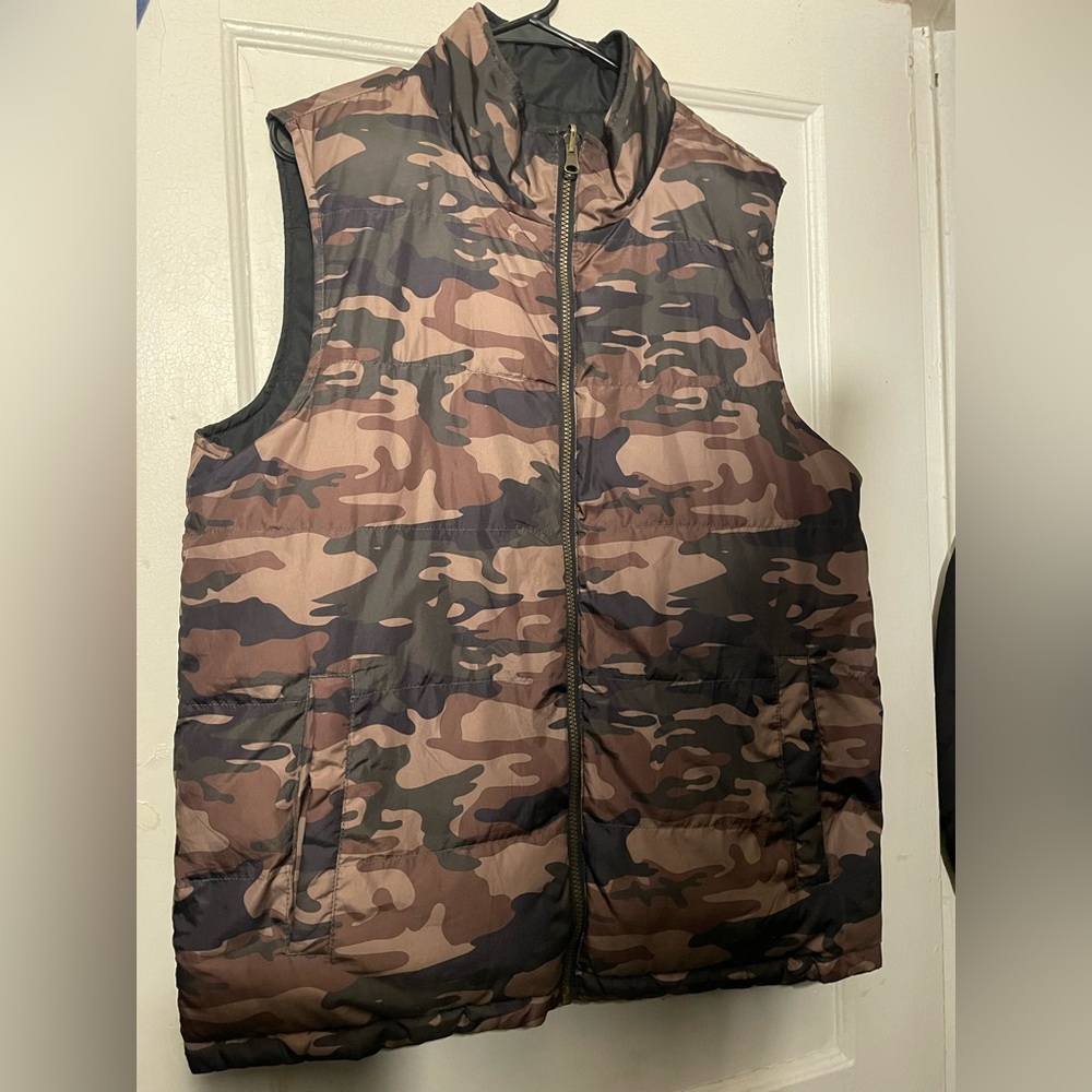 Reversible Puffed Vest